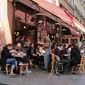 Selv om språkkurset på ICP er intenst, har du god anledning til å besøke Paris' mange cafeer.