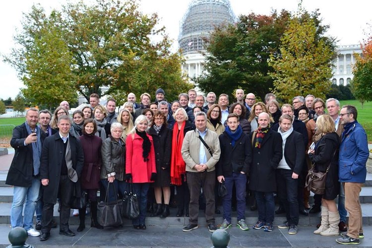 Deltakerne på Washingtonseminaret 2014 samlet foran Capitol Hill.
