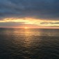 Solnedgang fra båten tilbake til Argentina etter helgeutflukt til Uruguay.