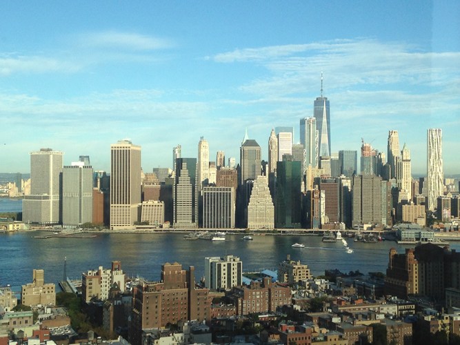 Utsikten fra Brooklyn School of Languages er imponerende